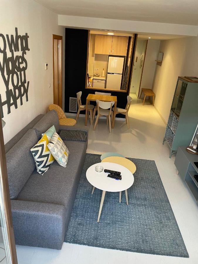 Precioso Exterior En Centro. Apartamento